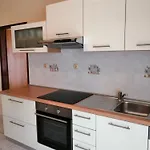 Tomulic Jasna I Miljenko Appartamento Supetarska Draga