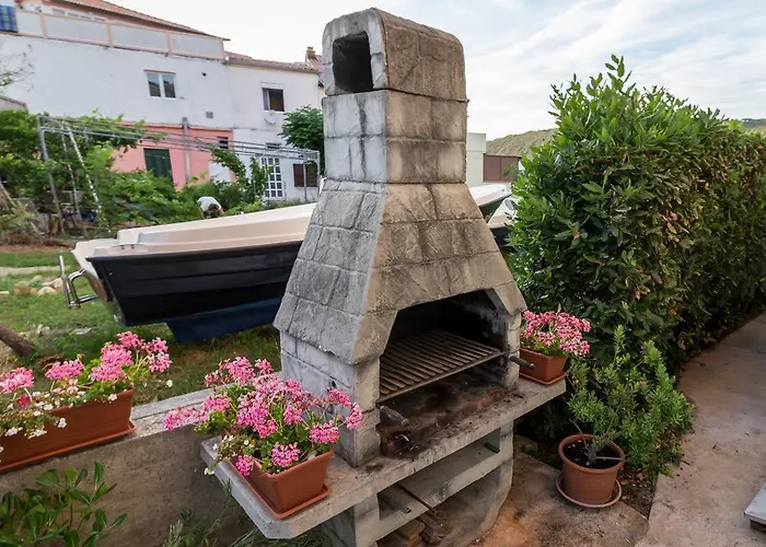 Tomulic Jasna I Miljenko * Supetarska Draga