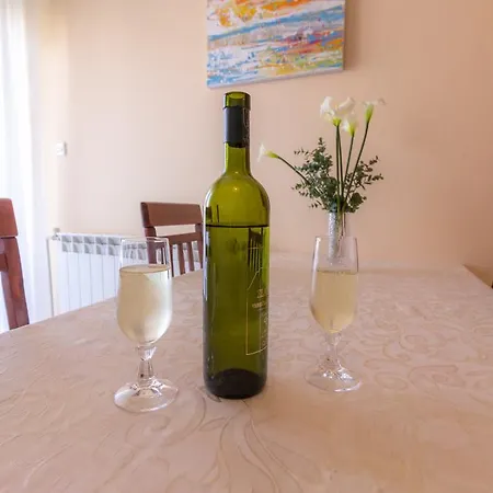 Tomulic Jasna I Miljenko * Супетарска-Драга