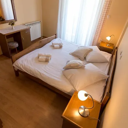 Tomulic Jasna I Miljenko *